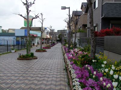 花のある商店街荏田近隣センター
