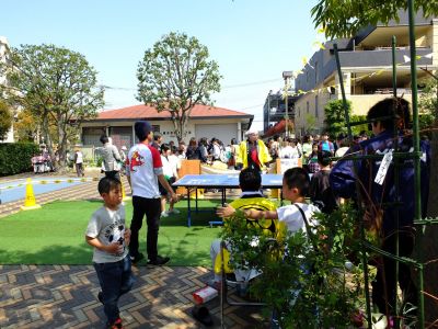 花のある商店街荏田近隣センター
