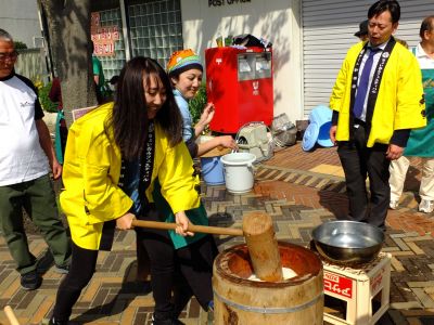 花のある商店街荏田近隣センター

