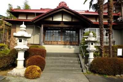 以津院(曹洞宗)（池辺）
