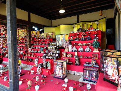 せせらぎ公園（古民家）お雛様
