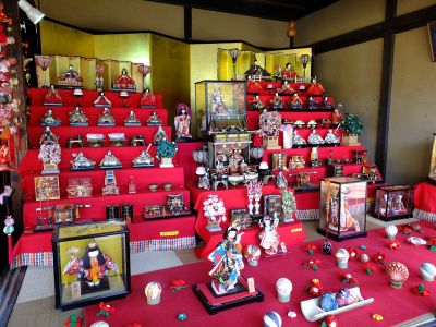 せせらぎ公園（古民家）お雛様
