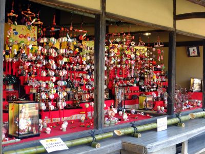 せせらぎ公園（古民家）お雛様
