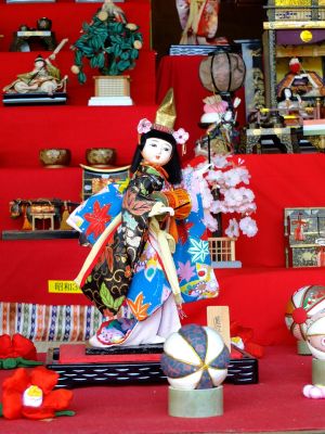 せせらぎ公園（古民家）お雛様
