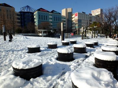 センター南駅前
