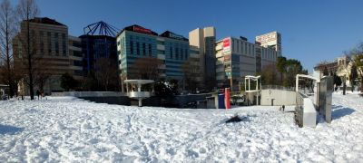 センター南駅前
