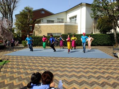 花のある商店街荏田近隣センター

