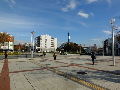 都筑ふれあいの丘駅前
