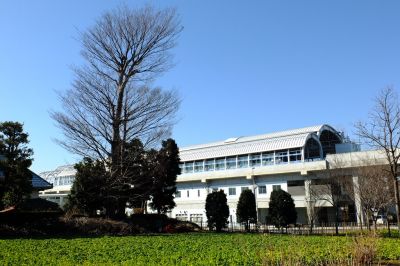 地下鉄川和町駅前
