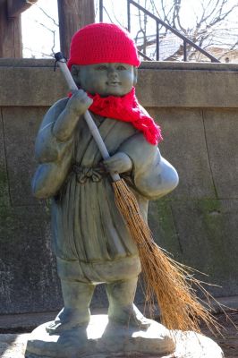 妙蓮寺（日蓮宗）冬のファッションです
