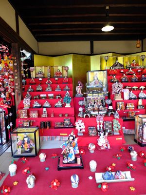 せせらぎ公園（古民家）お雛様
