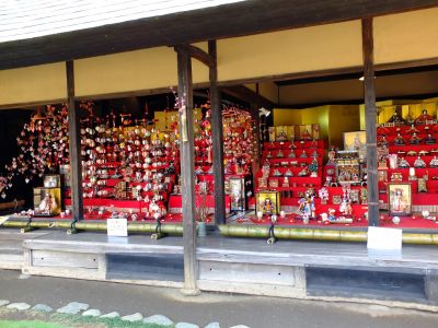 せせらぎ公園（古民家）お雛様
