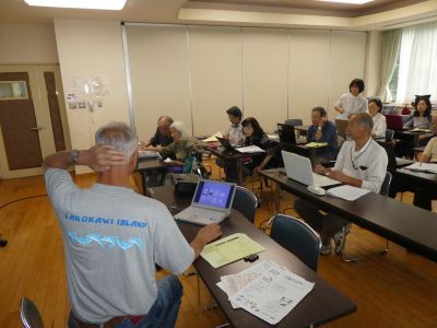 シニアのためのパソコン講座
