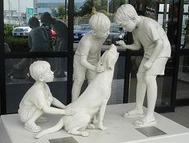 �q�ǂ��ƌ��̑�