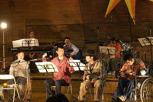 �e�C�N�I�u�X�y�V�����̉��t�ʐ^