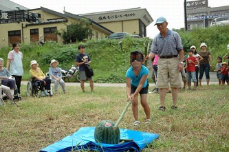 �X�C�J����̎q�ƌ��w��