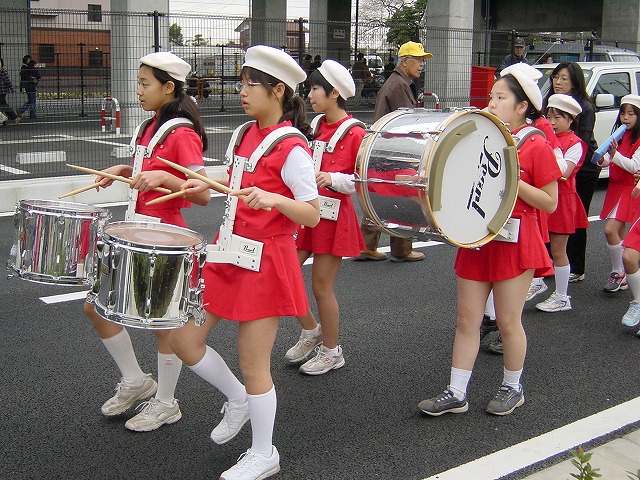 �h���[���t�F�X�^11