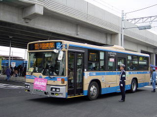 ��a���w�N�_�̎s�c�o�X