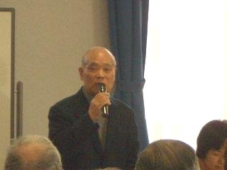 ������O��