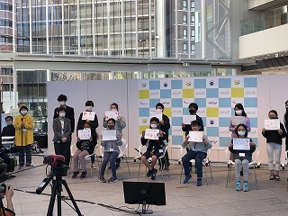 最後にみんなで記念撮影