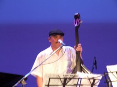 �R���T�[�g�̗l�q