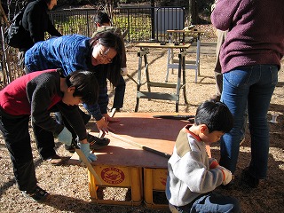 �e�q�����Ĉꐶ�����H�삵�Ă���