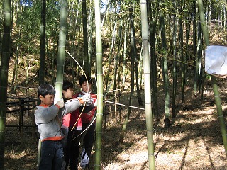 �^���ɓI��_���q������