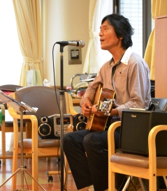 �M�^�[��e���Ȃ���̂��L�䂳��