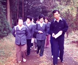 �J�������܂�������̋��q����